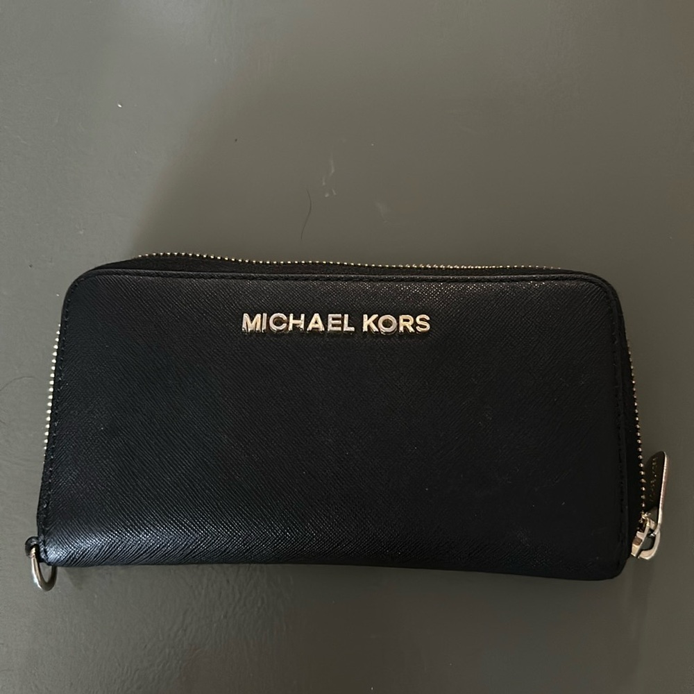 Black Michael Kors wallet